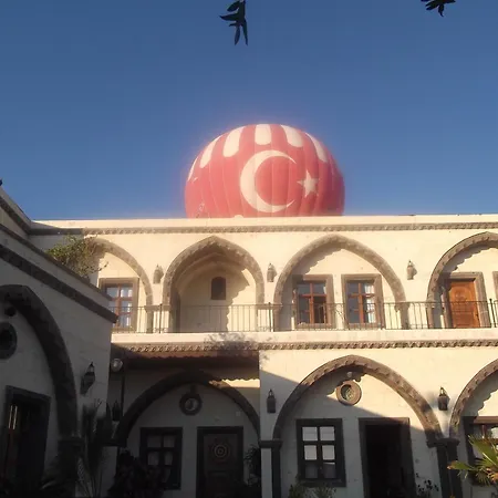 Lalesaray Uçhisar