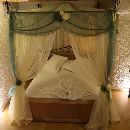 Hotel Lalesaray Üçhisar