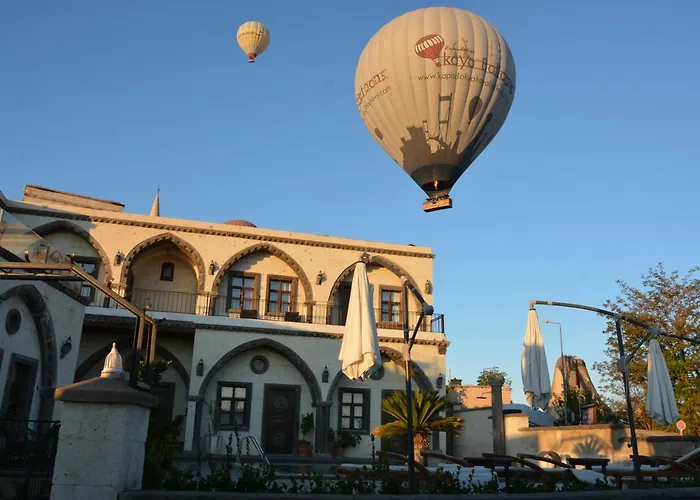 Lalesaray 우치사르